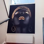 Western 4* スレナーケン