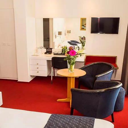 Hotel Western 4*