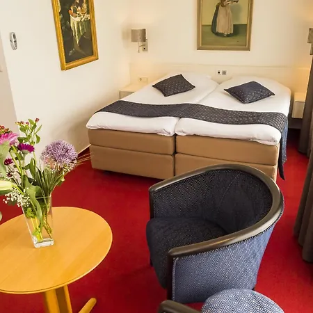 Hotel Western
